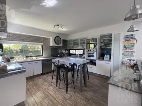 Casa en Venta de 4 dormitorios