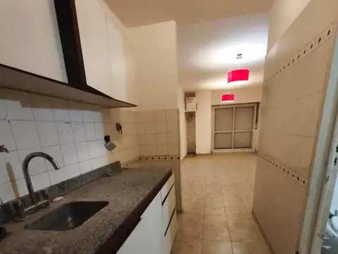 MONOAMBIENTE CON PATIO VENTA V. BALLESTER CENTRO OPORTUNIDAD