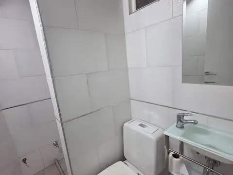 Esmeralda 200, Piso 3