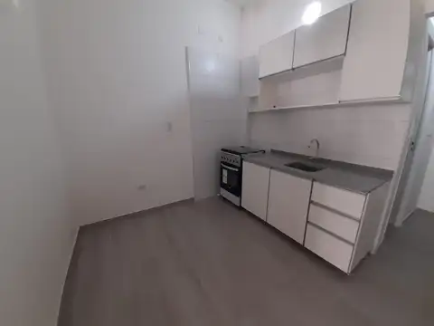 Esmeralda 200, Piso 3