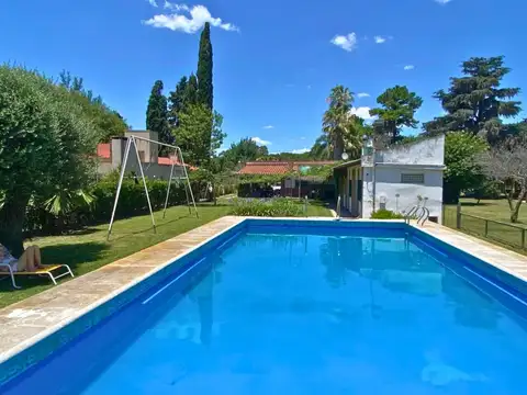 VENTA CASA 3 DORMITORIOS VILLA LA RIBERA -OLIVEROS
