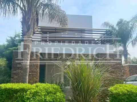 CASA EN VENTA BARRIO CERRADO HARAS MARIA VICTORIA