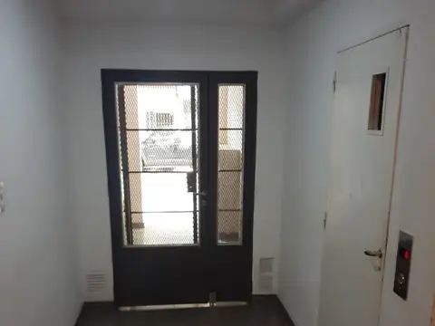 9 de julio 1100, Piso 3