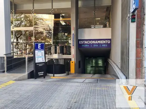 Cochera en venta - 12mts2 - La Plata