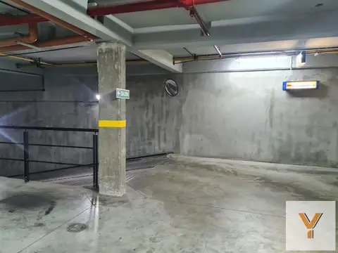 Cochera en venta - 12mts2 - La Plata