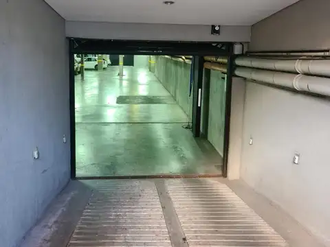 Cochera en venta - 12mts2 - La Plata