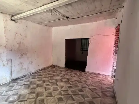 Casa en Venta en Urquiza, USD 17.000