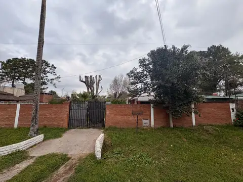Calle Presidente Manuel Quintana 1100
