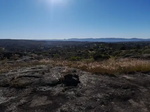 Venta lote en Tanti 2554 m2 Vista Unica Escritura