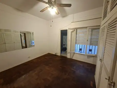 2 ambientes frente a la Quinta Presidencial