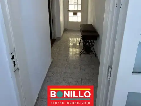 Casa en Alquiler con 1 cochera