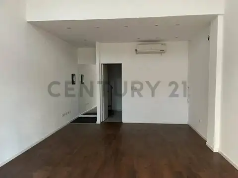 calle 13b entre 473cbis y 473 , Piso 0
