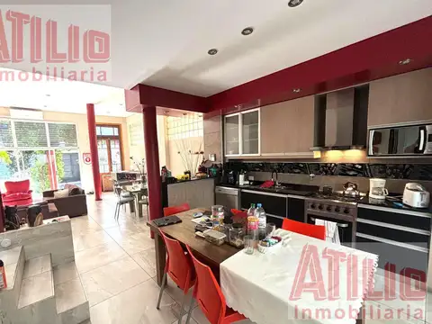 Depto Tipo Casa 4 ambientes con 2 baños