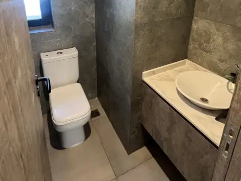 Departamento 3 ambientes con 2 baños