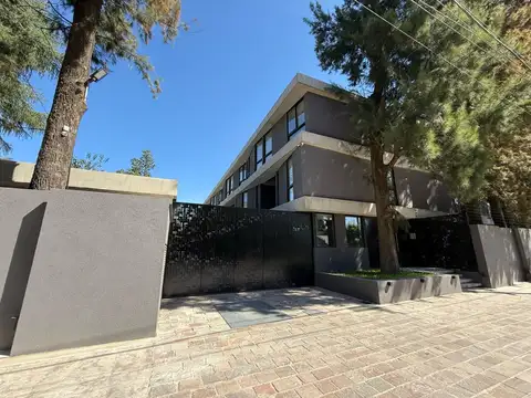 VENTA de DEPARTAMENTO de 3 AMBIENTES en Canning