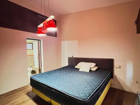 Casa 5 ambientes con 4 baños