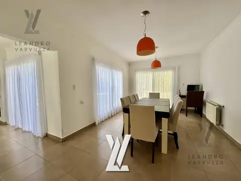 Casa en Venta al Este