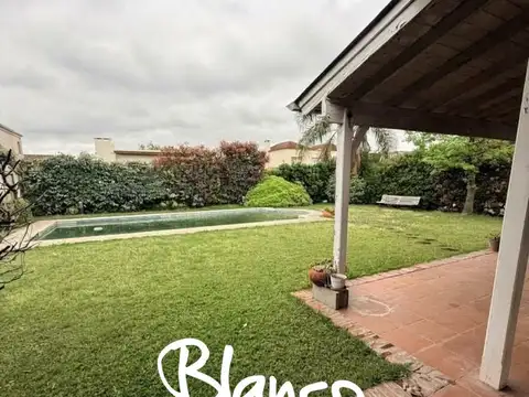Barrio Privado Acacias Blancas 300