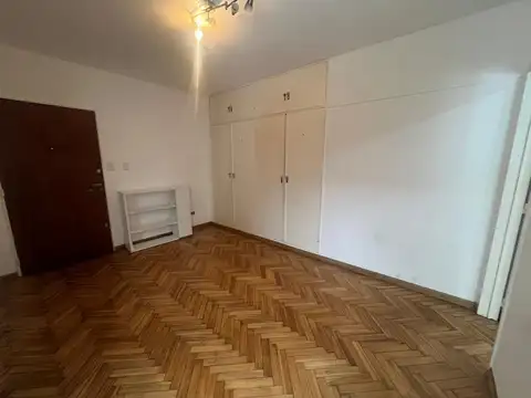 José Andrés Pacheco de Melo 2700