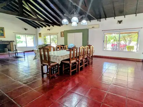 CASA QUINTA EN BARRIO ABIERTO AMANCAY FATIMA PILAR
