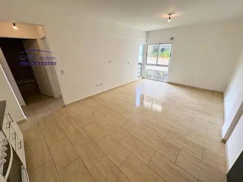 Avenida Triunvirato 5600, Piso 2°