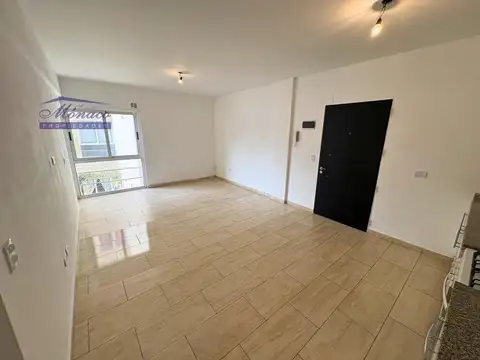 2 AMB LATERAL CON BALCON. 