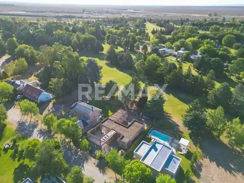 VENTA TERRENO CON AVANCE DE OBRA ARROYITO COUNTRY