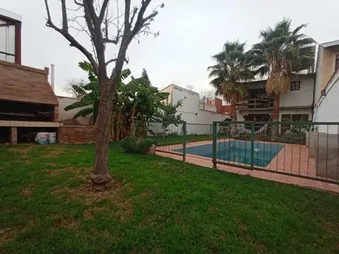 Casa en Alquiler en Mendoza, Capital