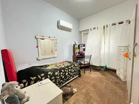 Casa en Alquiler con 1 cochera