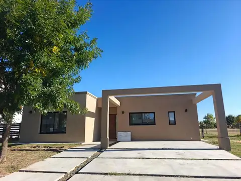 Casa en Venta en San Sebastián, USD 230.000