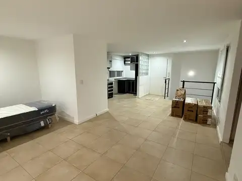Carlos Francisco Melo al 2200