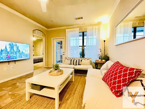 Departamento en venta - 4 Dormitorios 3 Baños - Cochera - 200Mts2 - Orlando, Florida
