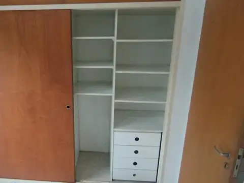 Mitre 800, Piso 2°