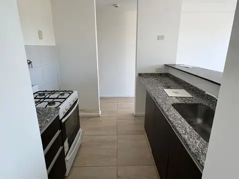 Departamento en Alquiler con 1 cocheras