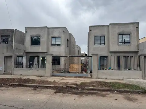 Depto Tipo Casa en Venta de 2 dormitorios
