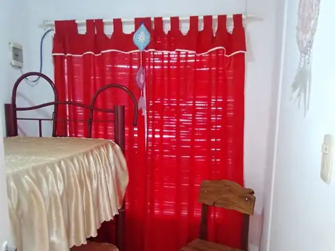 7 hectareas con 5 cabañas y 1 casa a orillas del rio Atuel