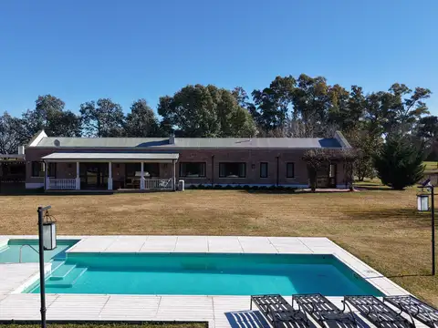 Excelente casa en Haras el Malacate, Lote 240