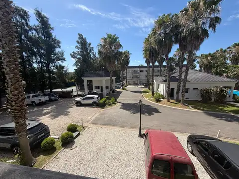 Departamento en Alquiler en Palmas del Sol, USD 850.000