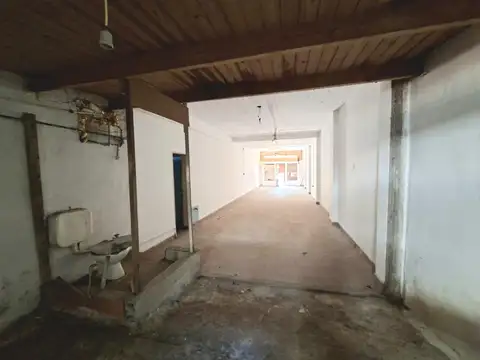 Local en Venta 45 años