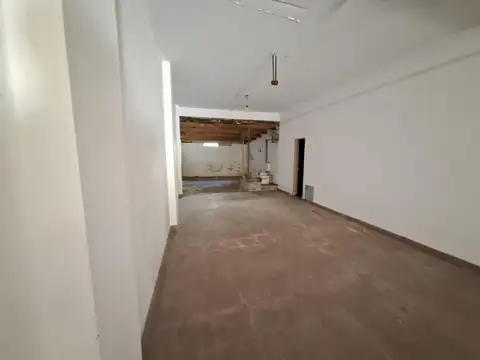 Local en ringuelet sobre av 7