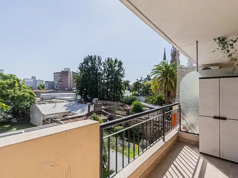 DEPARTAMENTO MONOAMBIENTE BALCÓN EN SANTOS LUGARES