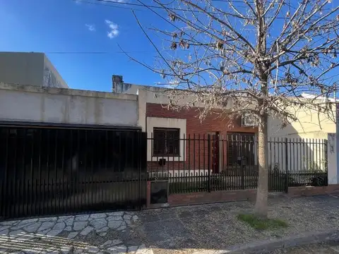 Venta Casa americana 3 ambientes