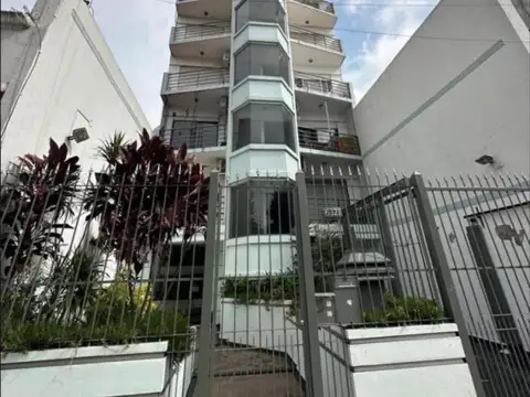 Oportunidad en Escalada Centro.