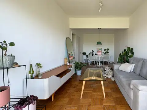 Alquiler apartamento con muebles Tres Cruces sobre Bv Artigas