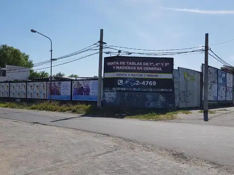 Terreno en Venta en Villa Luzuriaga, USD 1.000.000