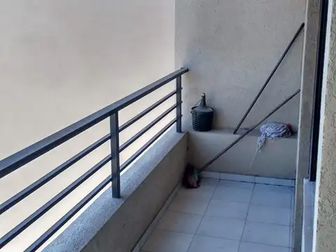 SE ALQUILA DPTO 1 DORM EN BARRIO GRL PAZ