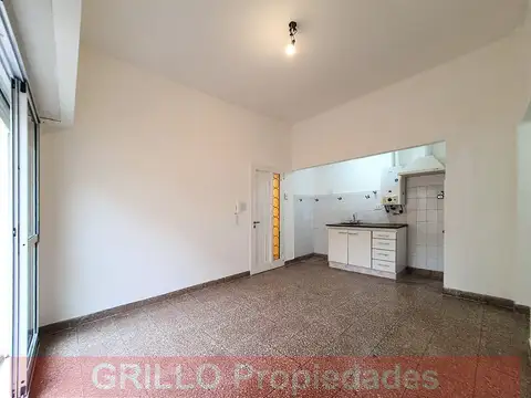 Depto Tipo Casa en Alquiler de 1 dormitorio