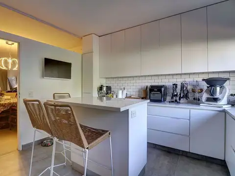 Depto Tipo Casa 5 ambientes con 3 baños