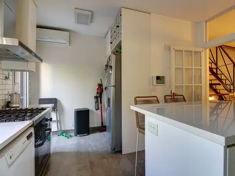 Depto Tipo Casa en Venta con 2 cocheras