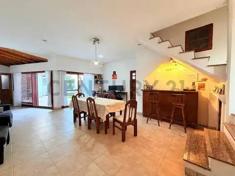 Casa en Venta en Villa Sarmiento, USD 139.000